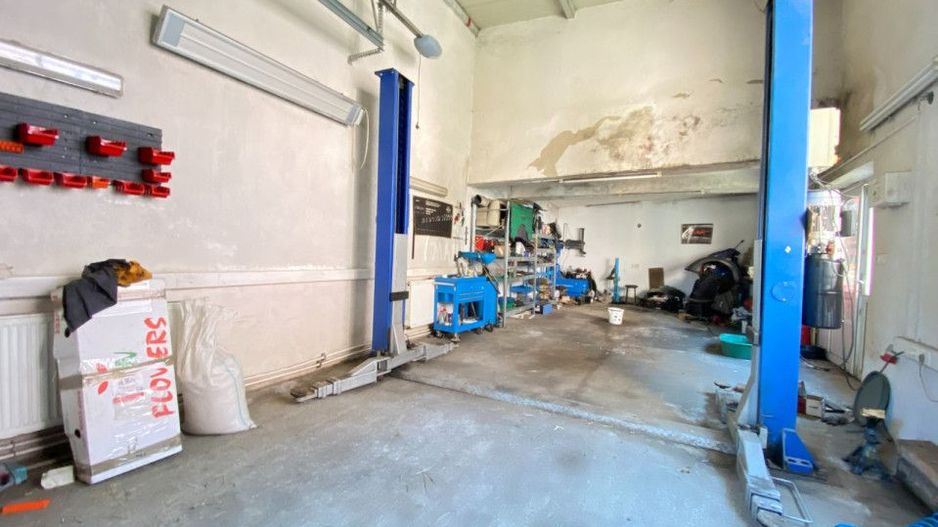 Casa individuala + atelier auto - Str. Litovoi Voda, Sibiu - Poză 16