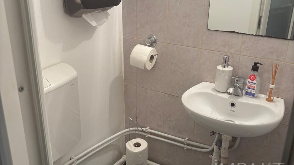 Apartament langa Parcul Central, ideal investitie sau Airbnb. - Poză 9