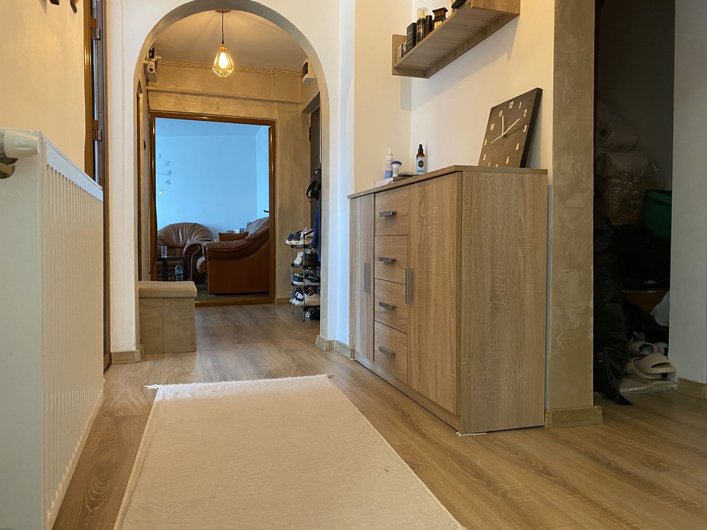 Compartimentare decomandata! Vanzare apartament cu 3 camere-Micro 11 - Poză 15