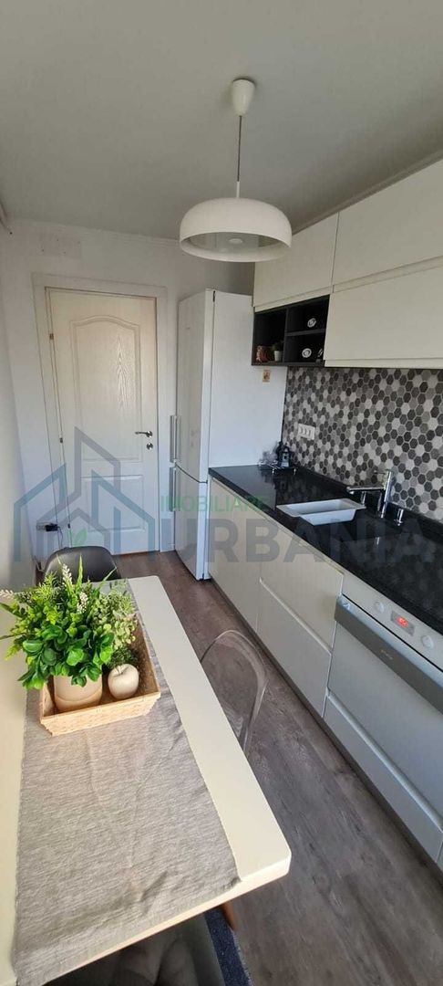 Inchiriez apartament 2C - Nicolina Cug - Poză 5