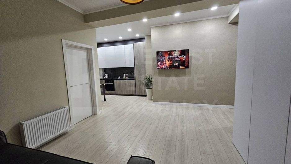 Chirie apartament, 3 camere, strada Moara Roșie, Centru - Poză 5