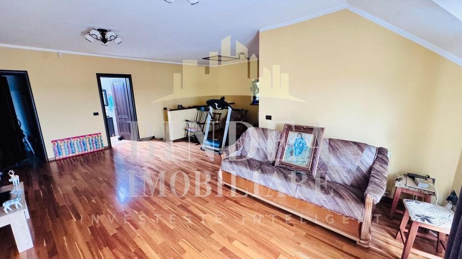 Proprietate individuala premium la intrare in Pischia - Poză 16
