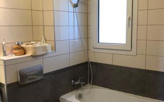 Vila mobilata si utilata, curte, terasa inchisa, parcare - Poză 10