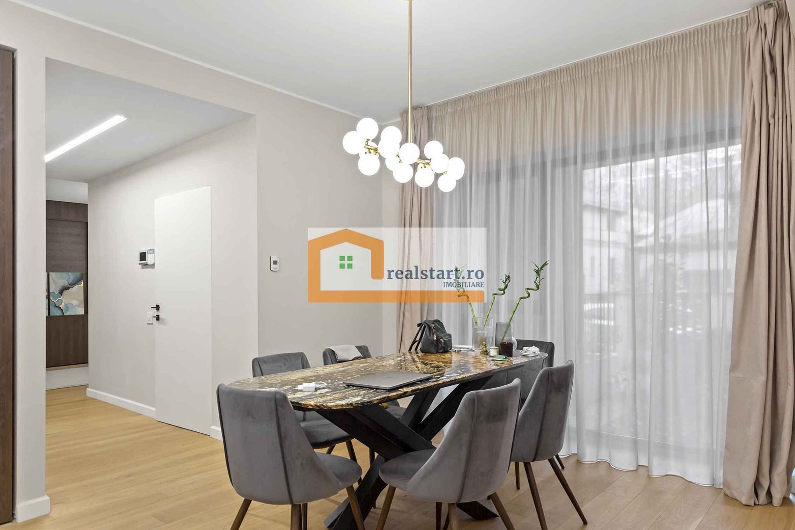 Vila individuala, acces metrou, 10 locuri parcare - Poză 20