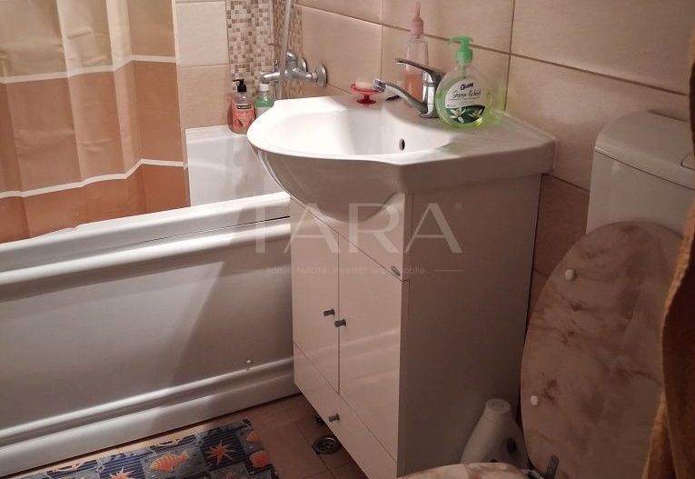 Apartament 3 camere decomandate, zona Piața Zorilor. - Poză 5