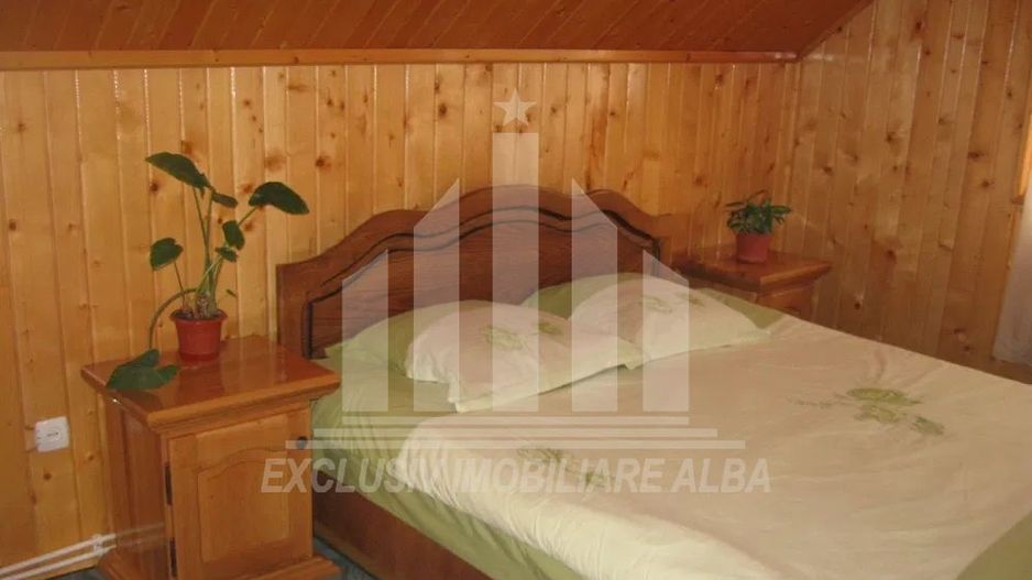 Casa cu 4 camere, Cetate - Poză 11