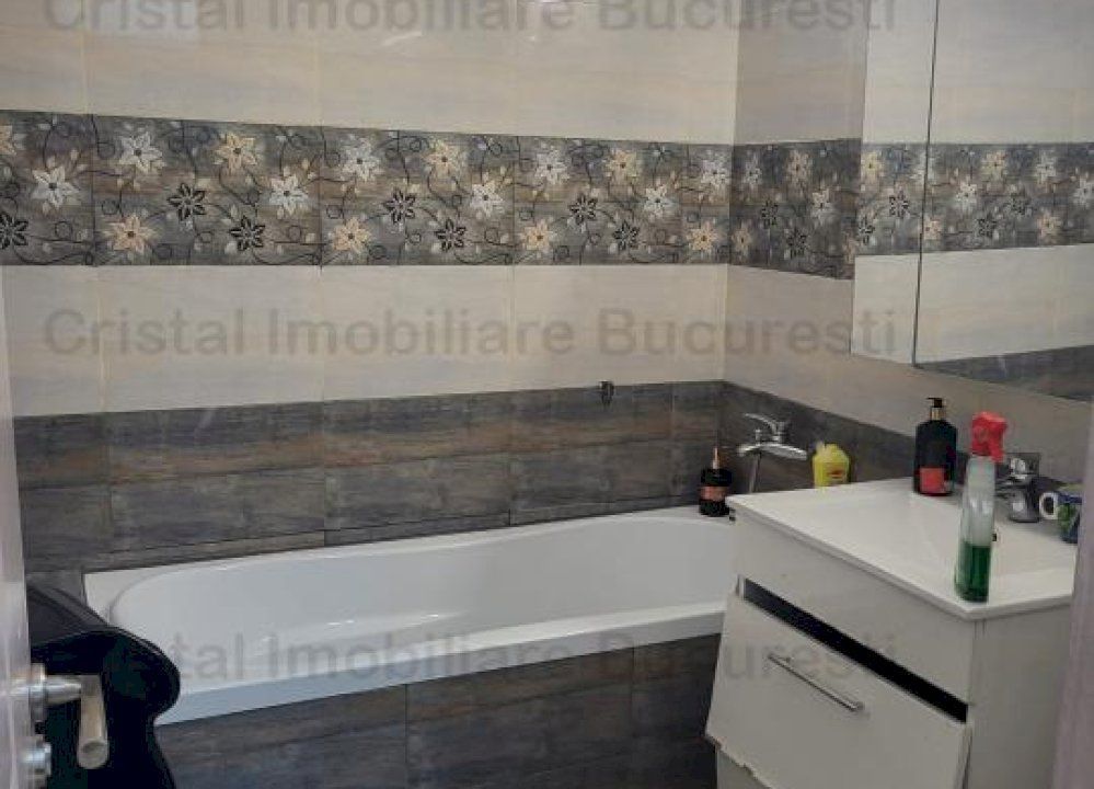 Vanzare Apartament 2 camere, refacut in totalitate, bloc 4 etaje, metrou Dristor - Poză 8