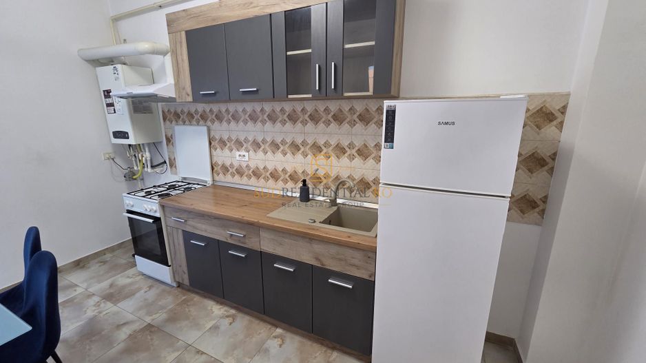 Apartament 2 camere de închiriat, The Grand Kristal Residence Sector 4 - Poză 21