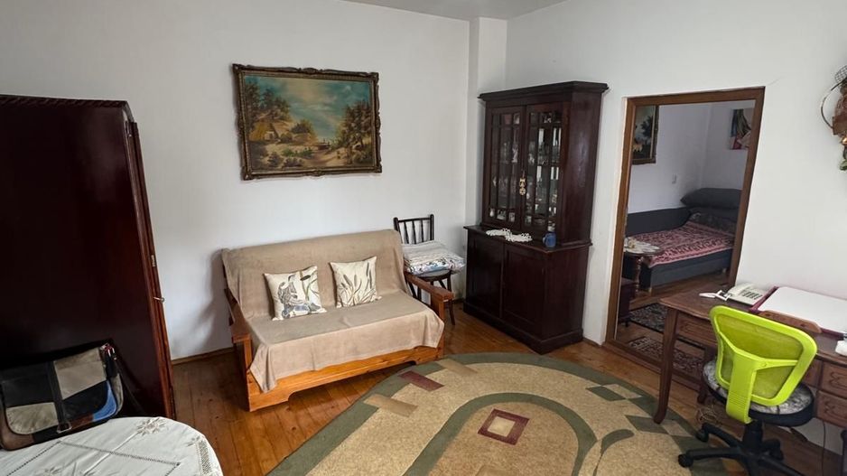 Casă cu 4 camere de vânzare – Str. I. C. Brătianu - Poză 7