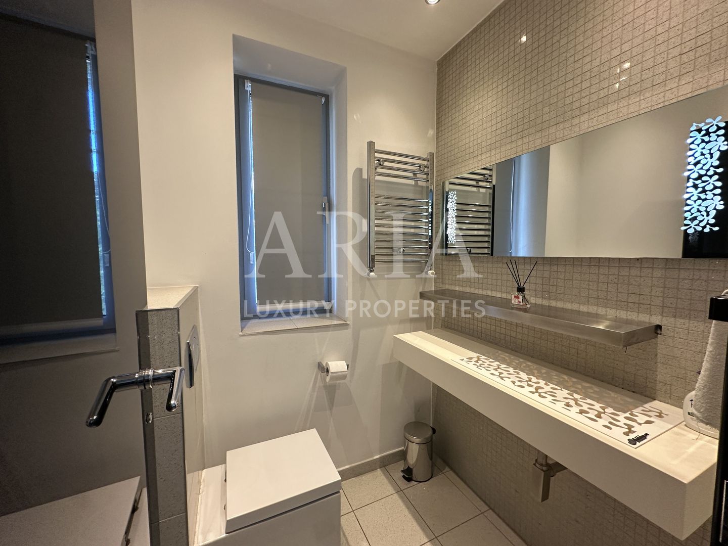 VILA INDIVIDUALA PIPERA Erou Iancu Nicolae - Poză 12