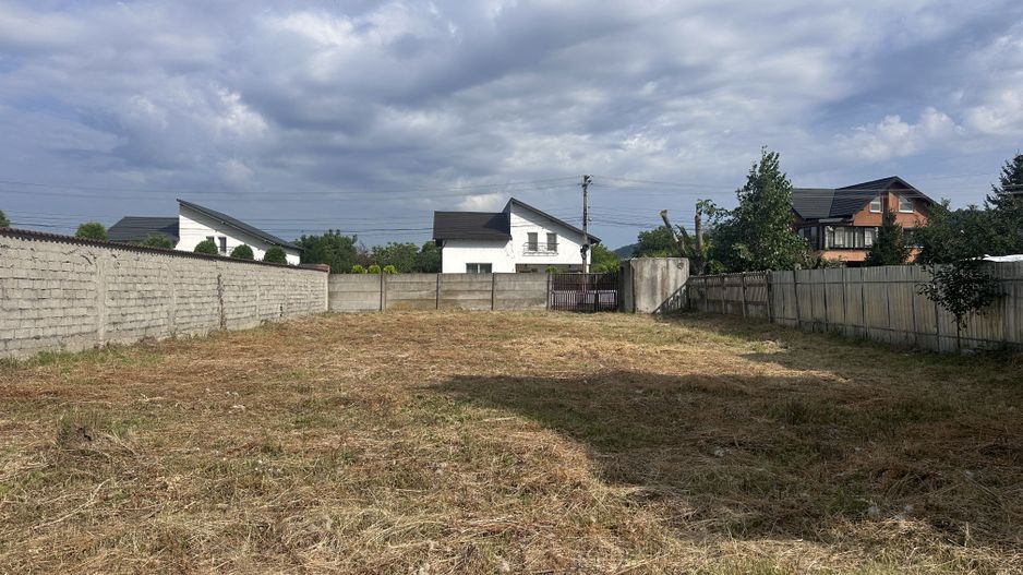 Teren intravilan de vânzare în Aninoasa, Dâmbovița! - Poză 4