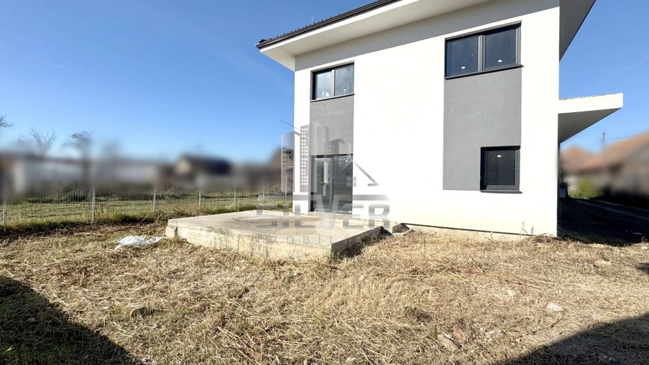 Case  tip duplex in zona centrala Gilau. - Poză 3