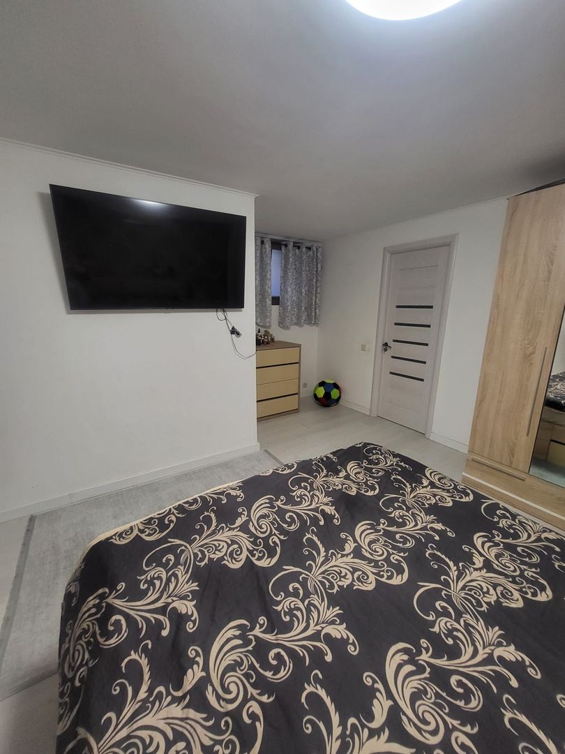 Apartament 5 camere,suprafata mare, curte, bloc 2006 - 4 nivele, Decebal, metrou - Poză 7