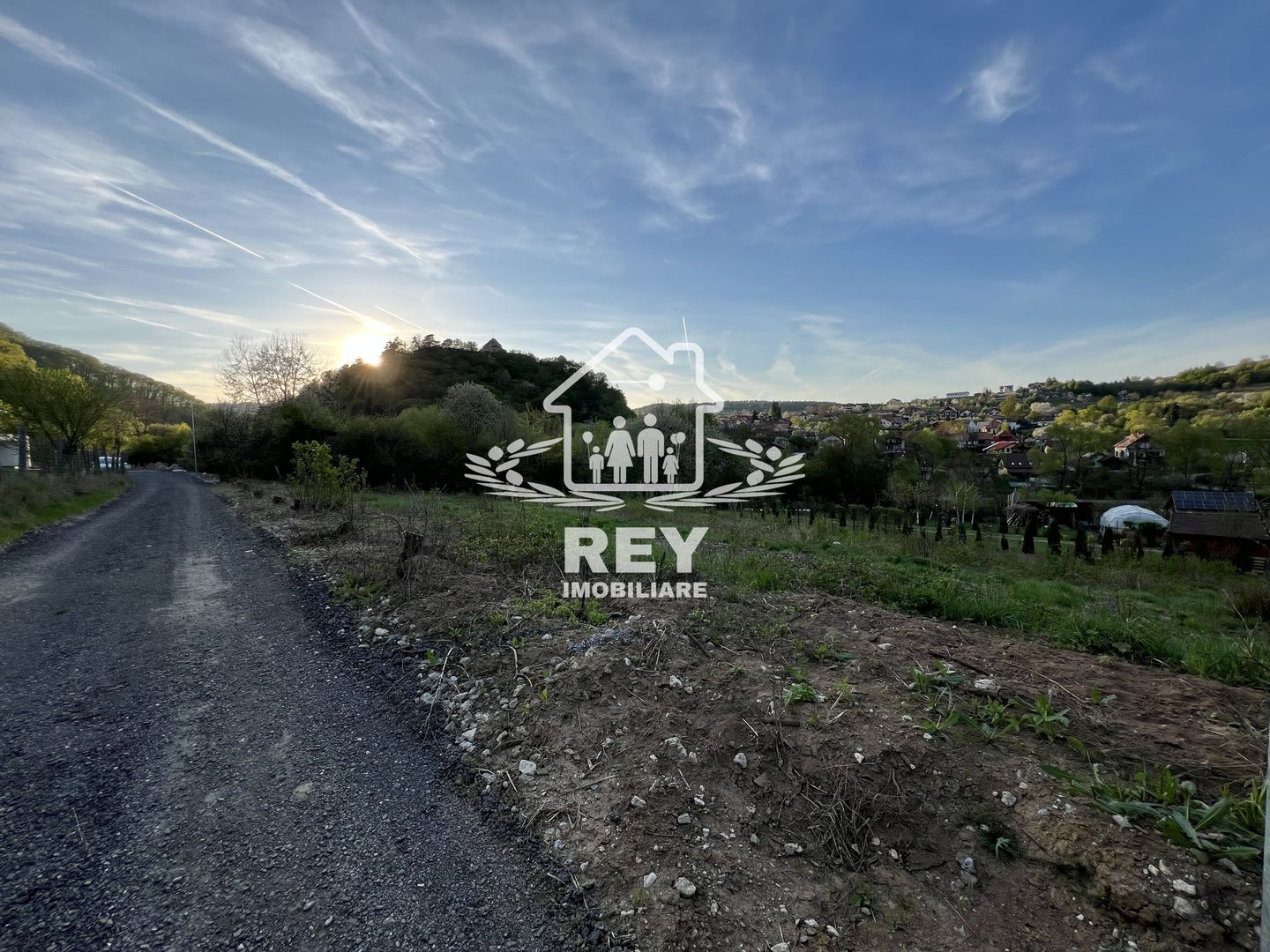 Teren 1250  mp de vânzare în Cisnădioara foarte aproape de asfalt/PUZ - Poză 7