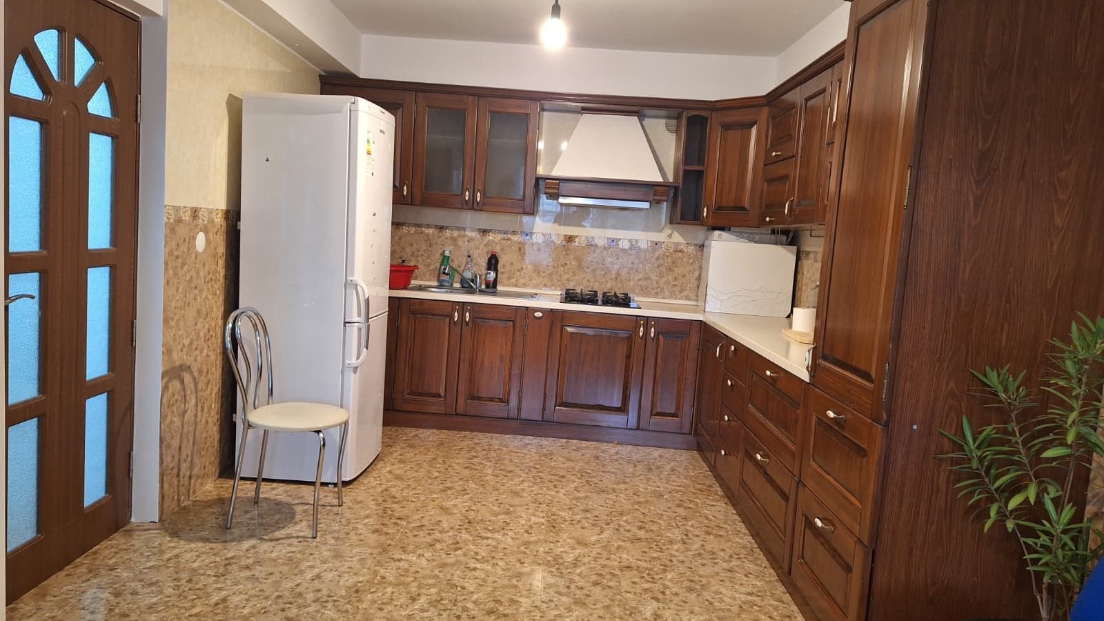 Casa de inchiriat Curtea de Arges - Poză 9