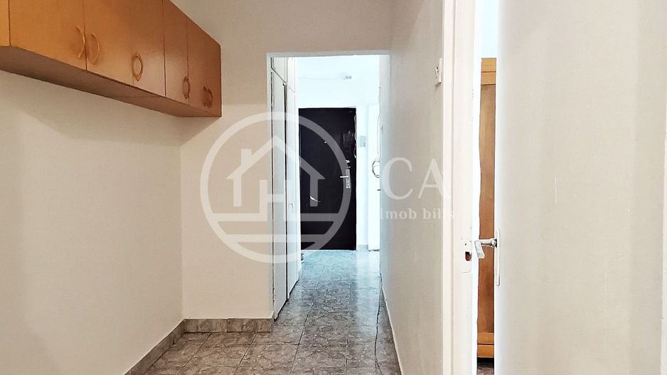 Apartament cu 3 camere de vanzare in zona Decebal, Oradea - Poză 9