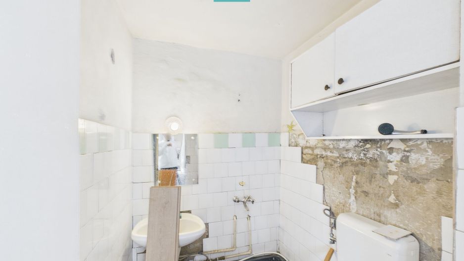 Apartament decomandat cu patru camere de inchiriat - Poză 19