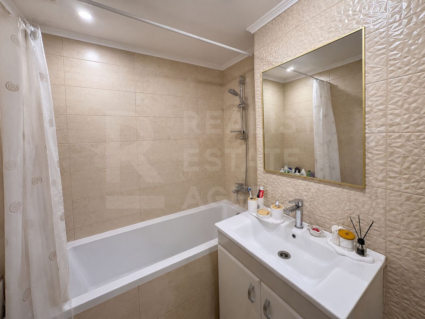 Chirie, apartament, o cameră, str. Petru Ungureanu, Botanica - Poză 7