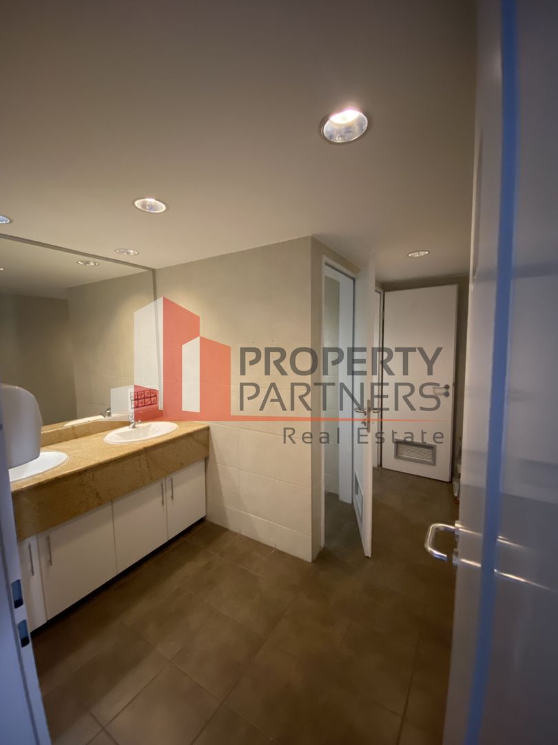 Spatiu de birou Universitate - Poză 8