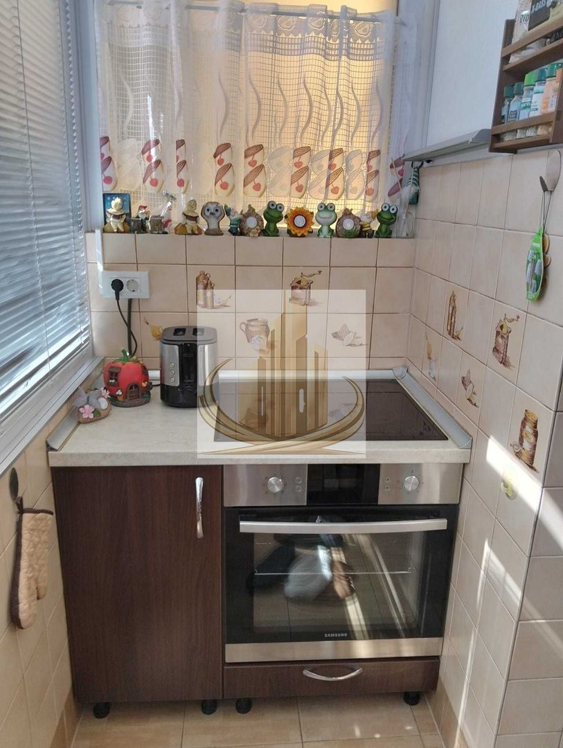 Proprietar vand apartament cu 2 camere - Poză 4