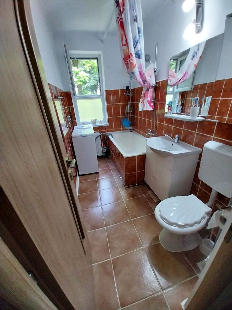 BRASADAS vinde ap 2 cam et.1/4 mobilat utilat cu garaj. - Poză 7