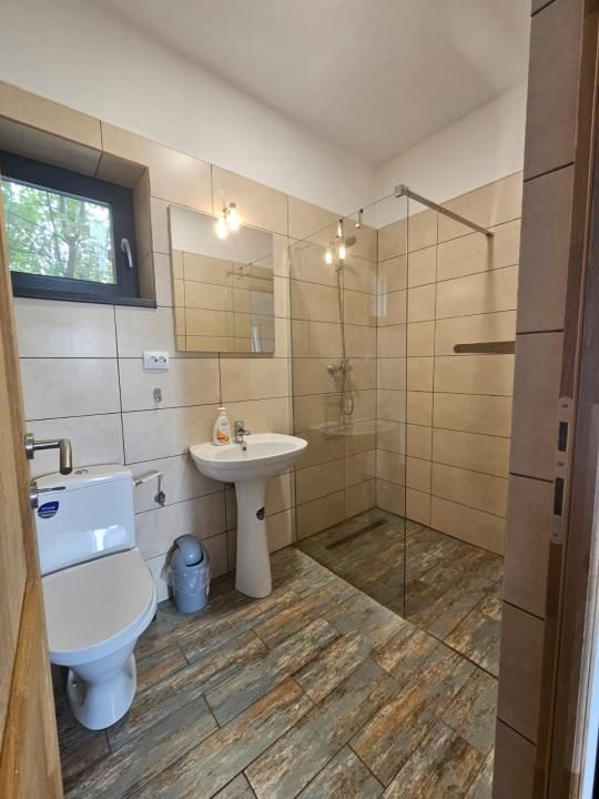 Casă cu 5 camere de închiriat Corbeanca - Poză 14