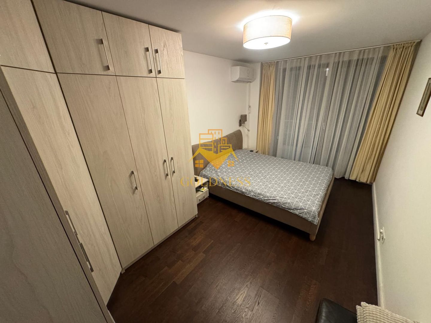 3 camere, 2 parcari, 2 bai, bloc nou,Andrei Muresanu Zona Iosif Vulcan - Poză 1