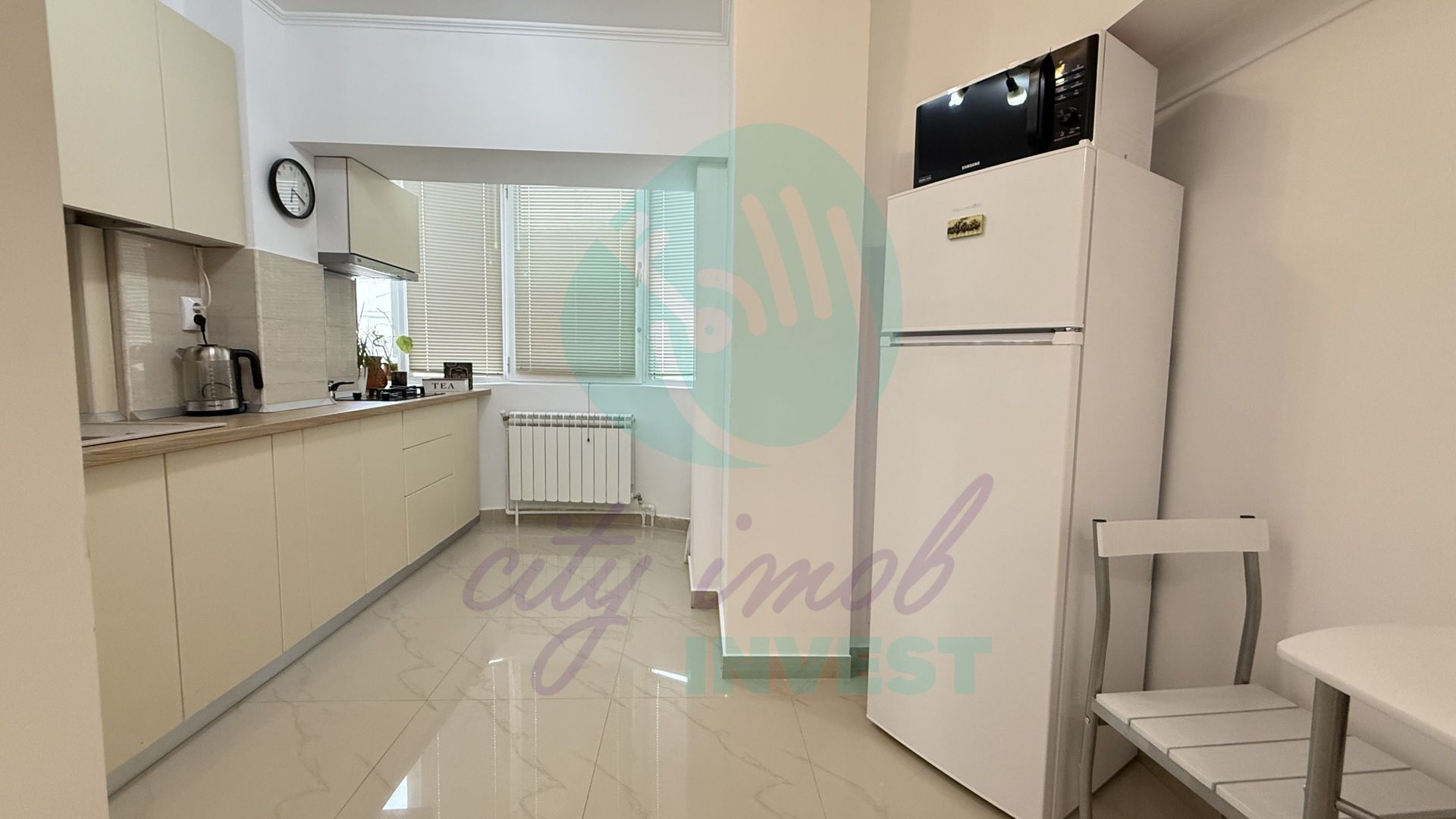 Garsoniera ideala ca BIROU sau LOCUINTA  -  Decebal - Piata Alba Iulia - Poză 7