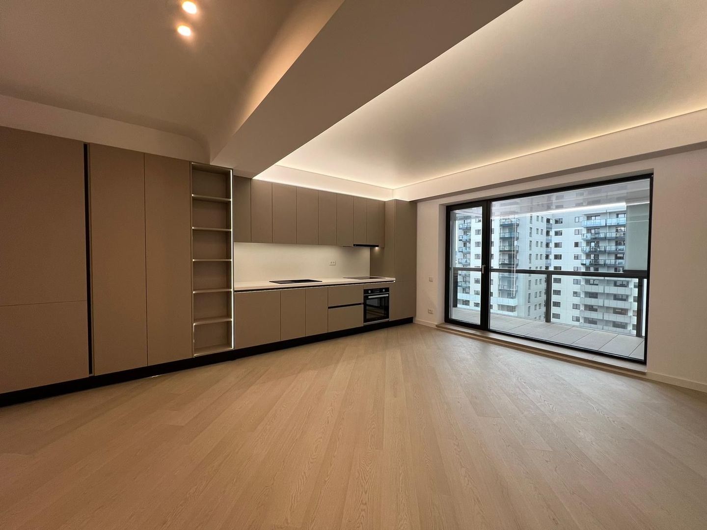 Apartament 2 camere de vanzare | Cortina North - Poză 3