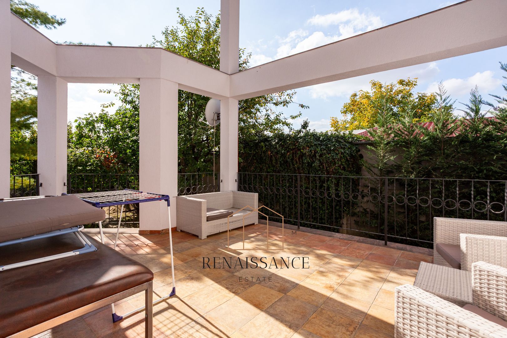 Timisoara - Girocului Vila 12 Camere 4 Bai | 497mp Utili 1373mp Teren - Poză 22