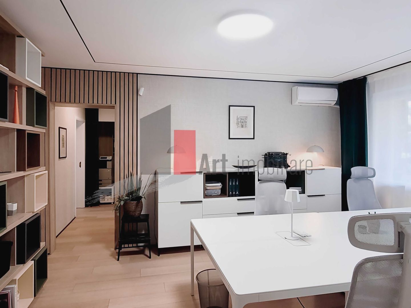 Oferim spre vanzare apartament superb de 3 camere, in Drumul Taberei - Poză 2