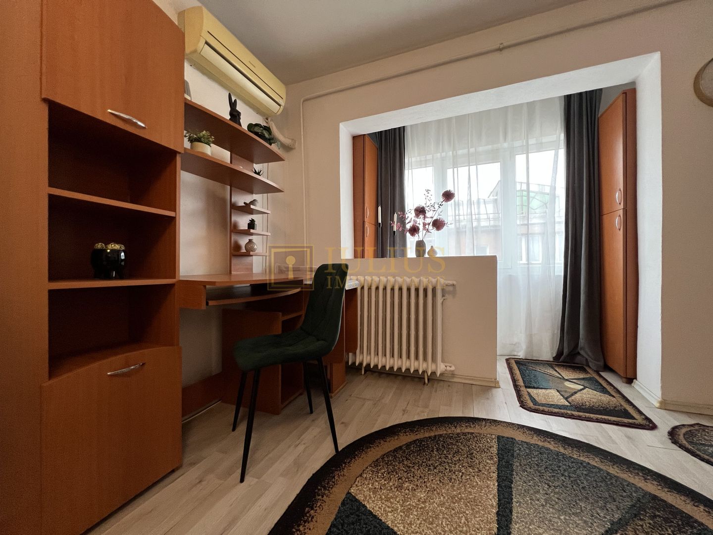 Garsoniera, 4 ap. pe nivel/etaj, conditii moderne. - Poză 2