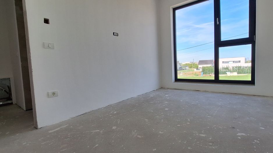 Duplex modern P+E cu 4 camere - Poză 24