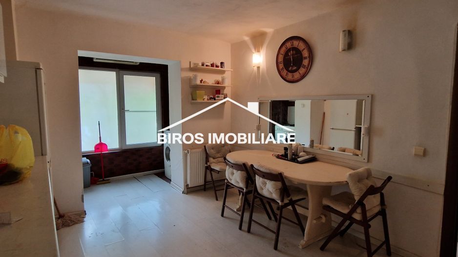 3 camere (2 dormitoare) | Amaradia – Inspectorat - Poză 1