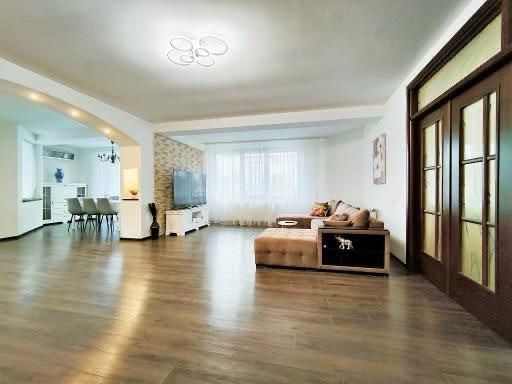 VILA CU PISCINA DE INCHIRIAT | COMPLET MOBILATA SI UTILATA | PIPERA - Poză 4