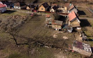 Casă cu teren de 284mp in Șoimoș - Poză 16