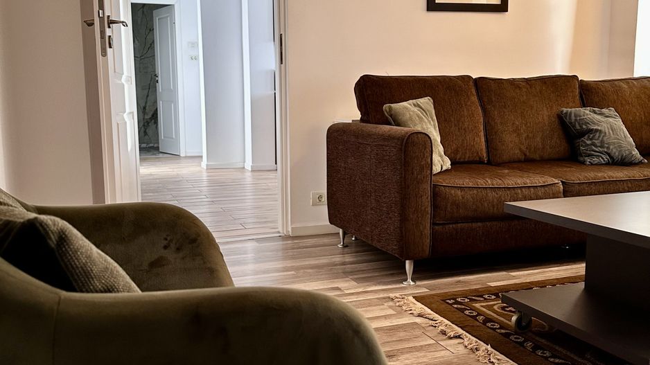 Apartamentul 2 camere renovat Drumul Sarii 24, etaj 4/4 - Poză 3