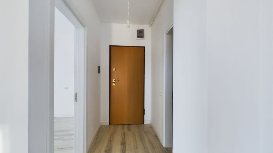 Apartament spațios cu 2 camere în Torontalului - Poză 5