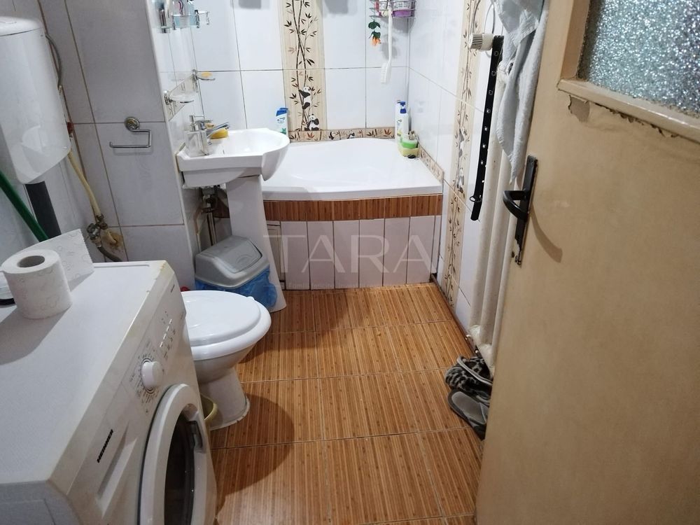 Apartament spațios, 3 camere, Gheorgheni, lângă Piața Hermes. - Poză 3