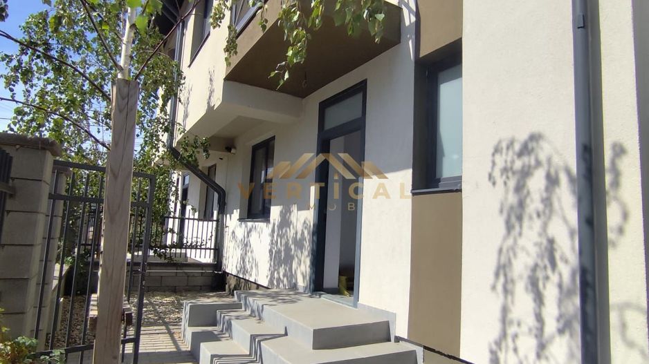 casa moderna - Poză 1