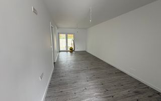 Sanmihaiu Roman, Duplex pe Parter, 3 camere,2 bai,terasa spatioasa - Poză 6