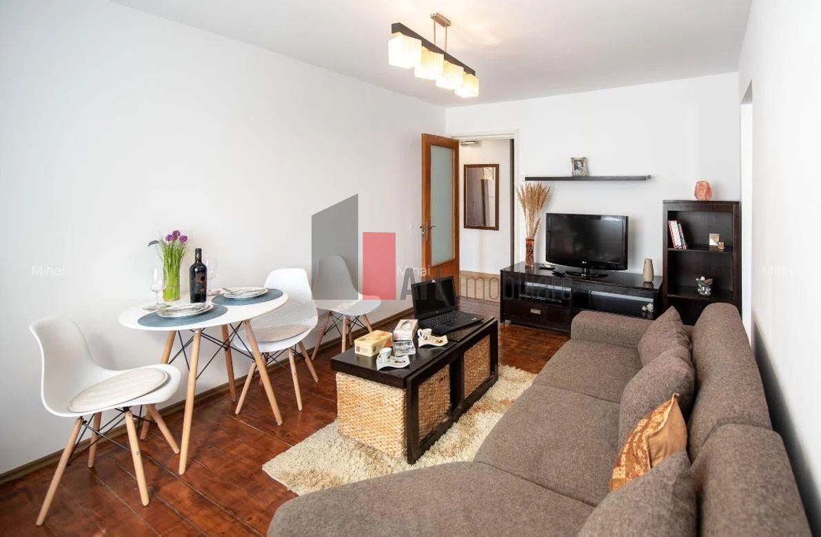 De vanzare 2 camere zona Lacul Tei-Teiul Doamnei - Poză 1