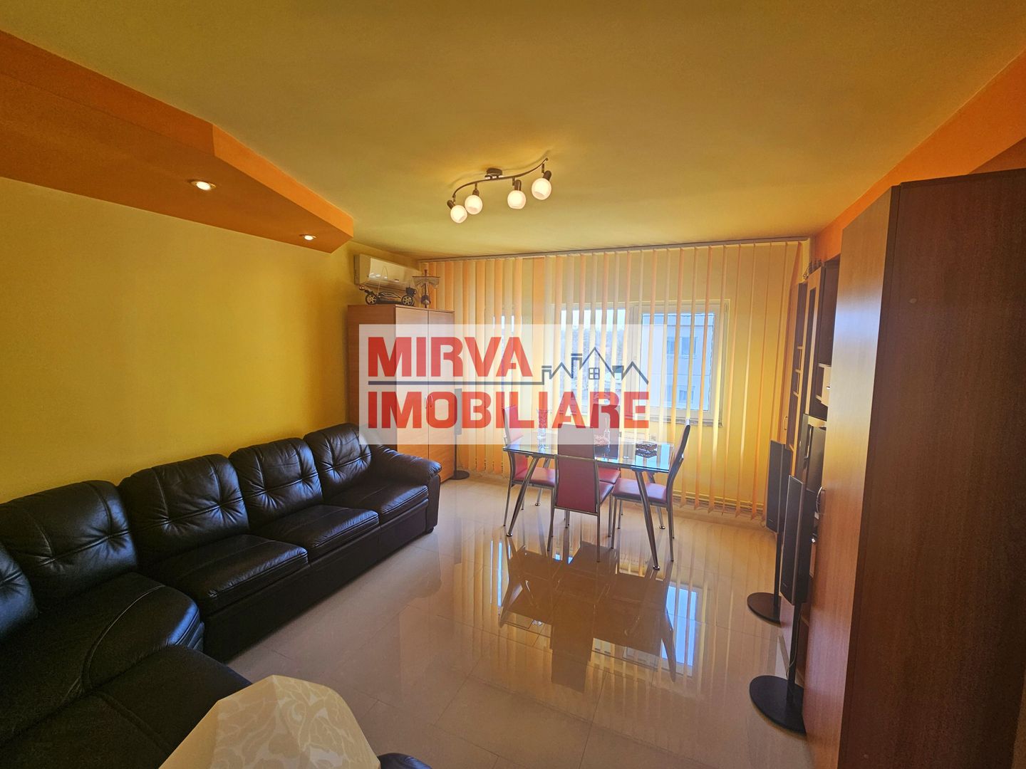 Vanzare apartament 2 camere, mobilat si utilat, in Plopeni - Poză 13