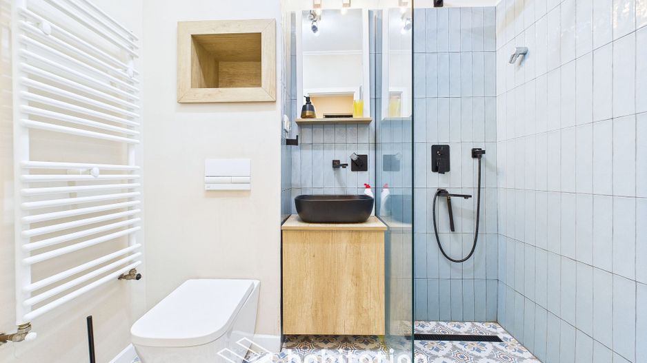 Apartament cu stil, energie vibranat  si terasa –in  Piața Victoriei - Poză 17