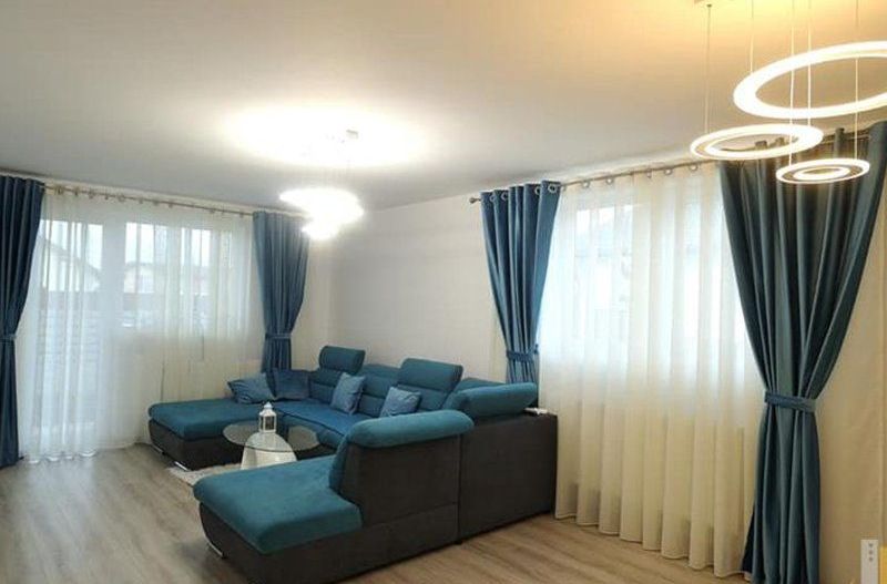 Case individuale Brasov,cartier Izvor - Poză 1