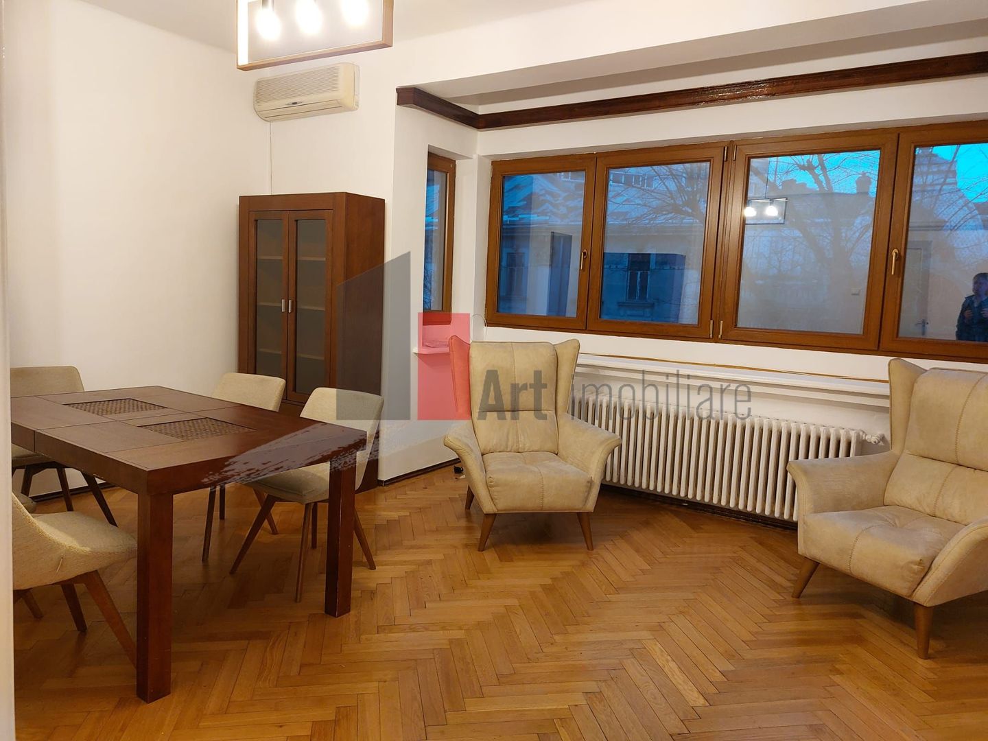Apartamentul "REHEGUA" , P-ta Rosetti, bloc stradal, renovat complet - Poză 7