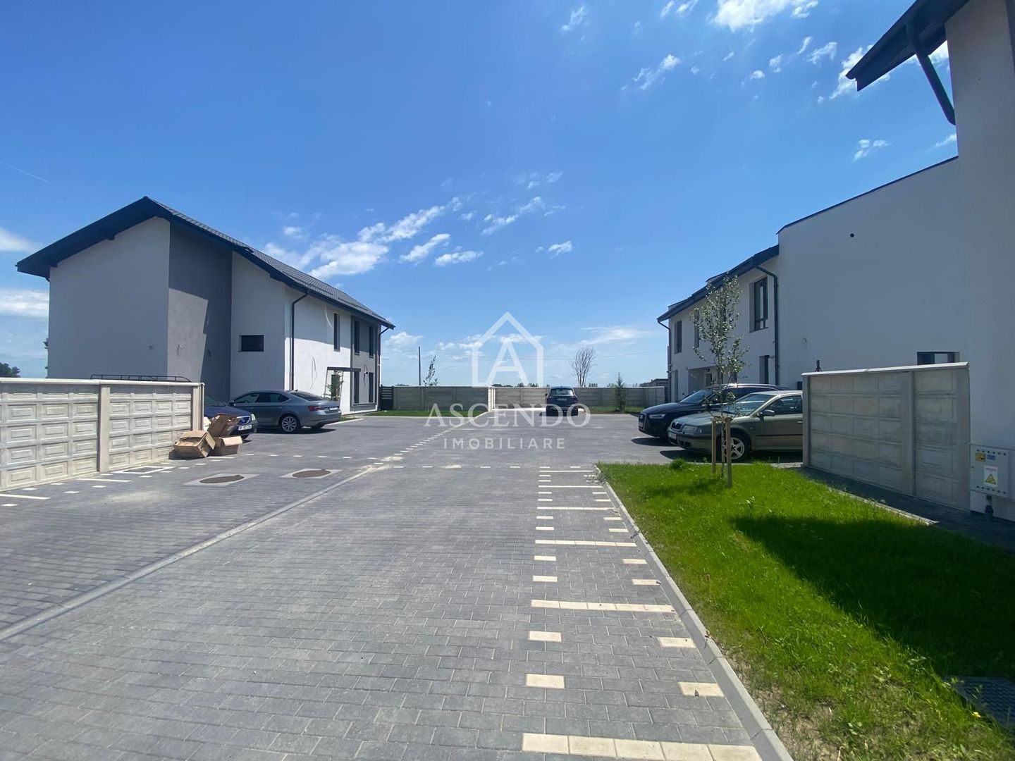 Case noi în Măgurele cu grădină proprie, parc privat și finisaje premium - Poză 6