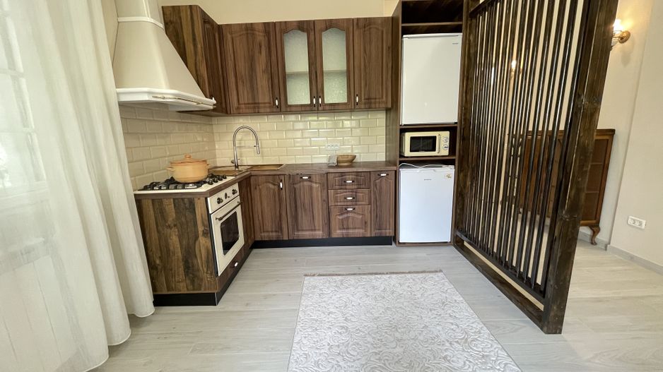 Apartament frumos in zona centrala - Poză 3