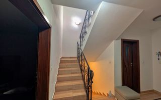 Casă tip înșiruit, D+P+M, 4 camere, garaj, 214 mp teren, zona Centru - Poză 12