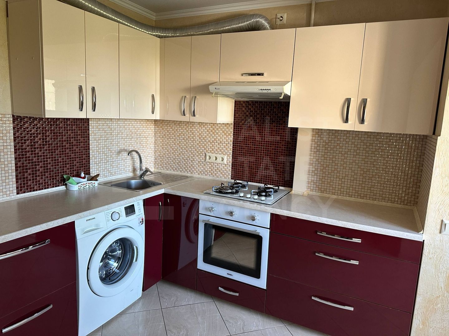 Chirie, apartament, 3 camere, str. Voluntarilor, Ciocana. - Poză 1